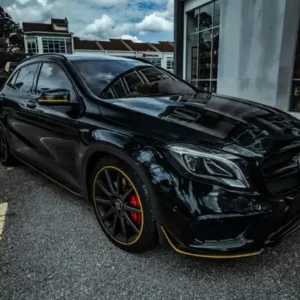 MERCEDES GLA45 AMG